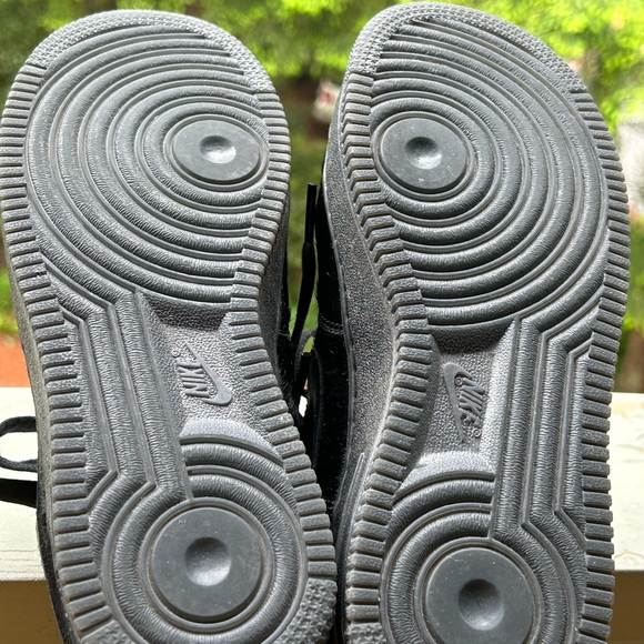 Nike AF1 furry hide - Picture 3 of 5